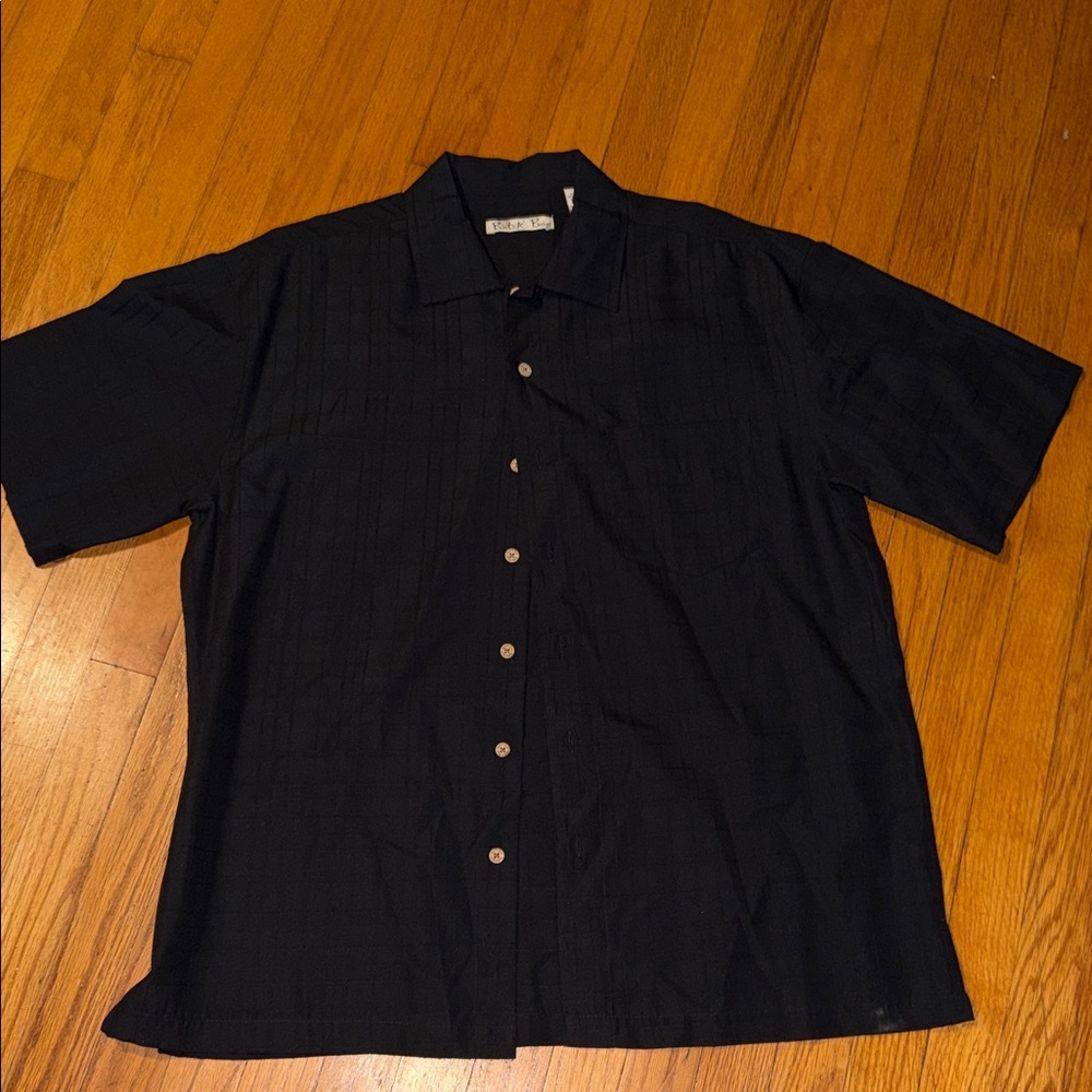 Men's Black Short Sleeve Shirt NWOT